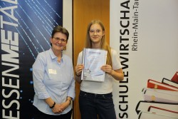 Claudia Reichenbach und Clara Hoffmann